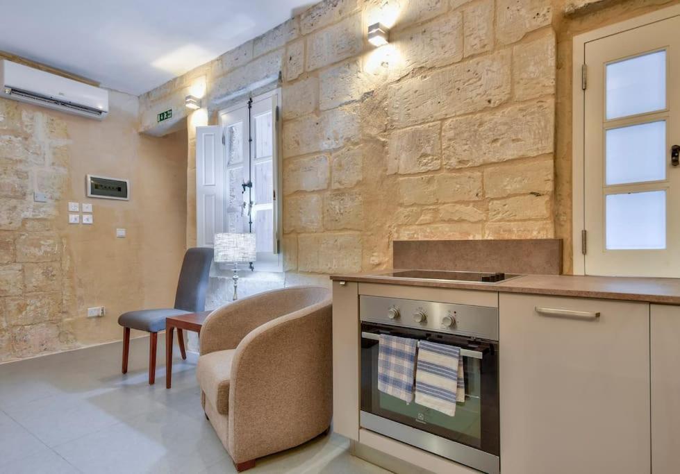 Orangery 101 - Duplex Studio Daire Valletta Dış mekan fotoğraf